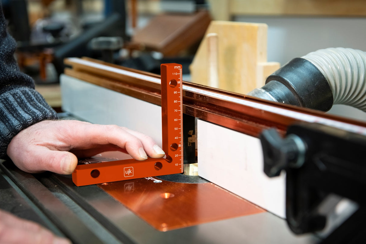 UJK Assembly Squares 100mm With Clamping Holes(2)