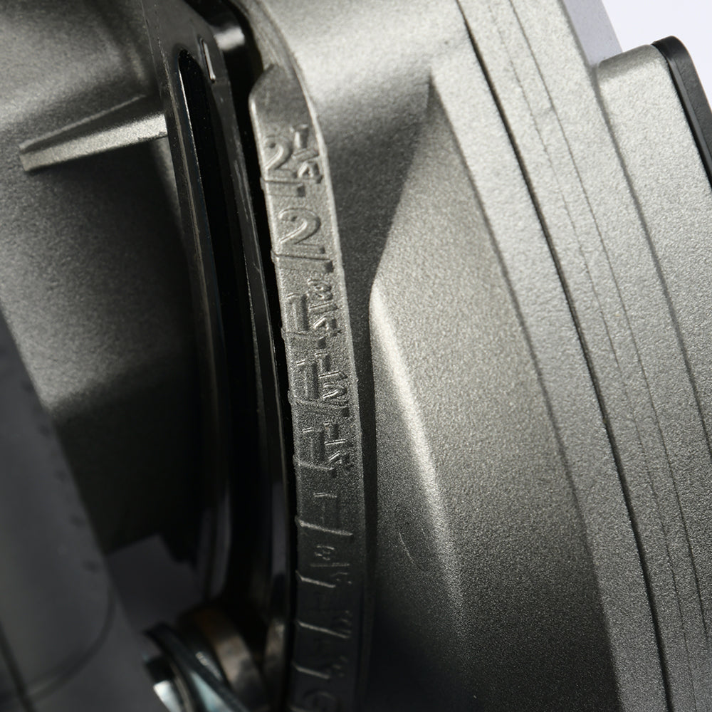 Senix X2 18V Brushless 184mm Circular Saw with Dust Extraction Guard Skin