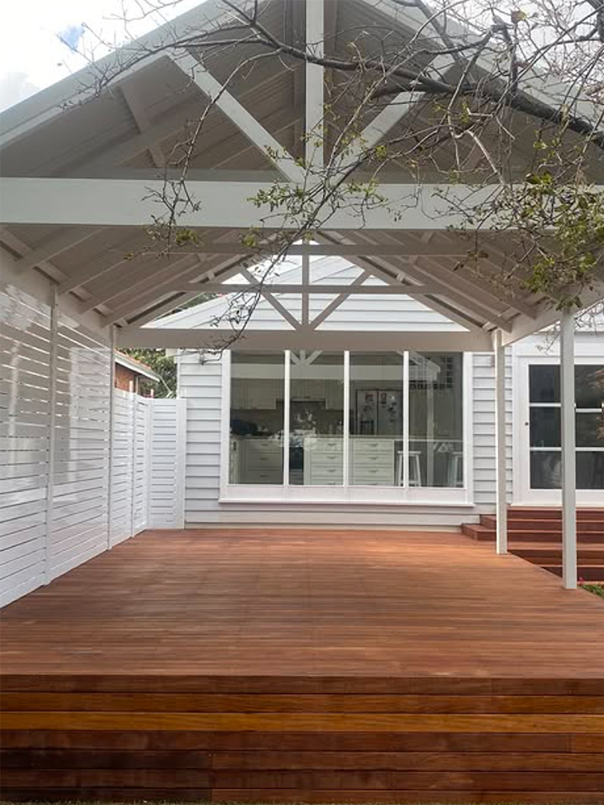 Cutek-extreme-CD50-medbaur-decking