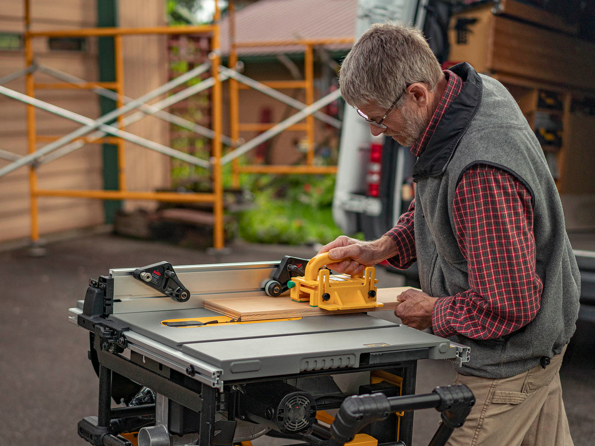 TSO Products Rip Fence with T-Slots for 250mm / 10" DEWALT Jobsite Table Saw (DWE7491-XE / DWE7491RS)