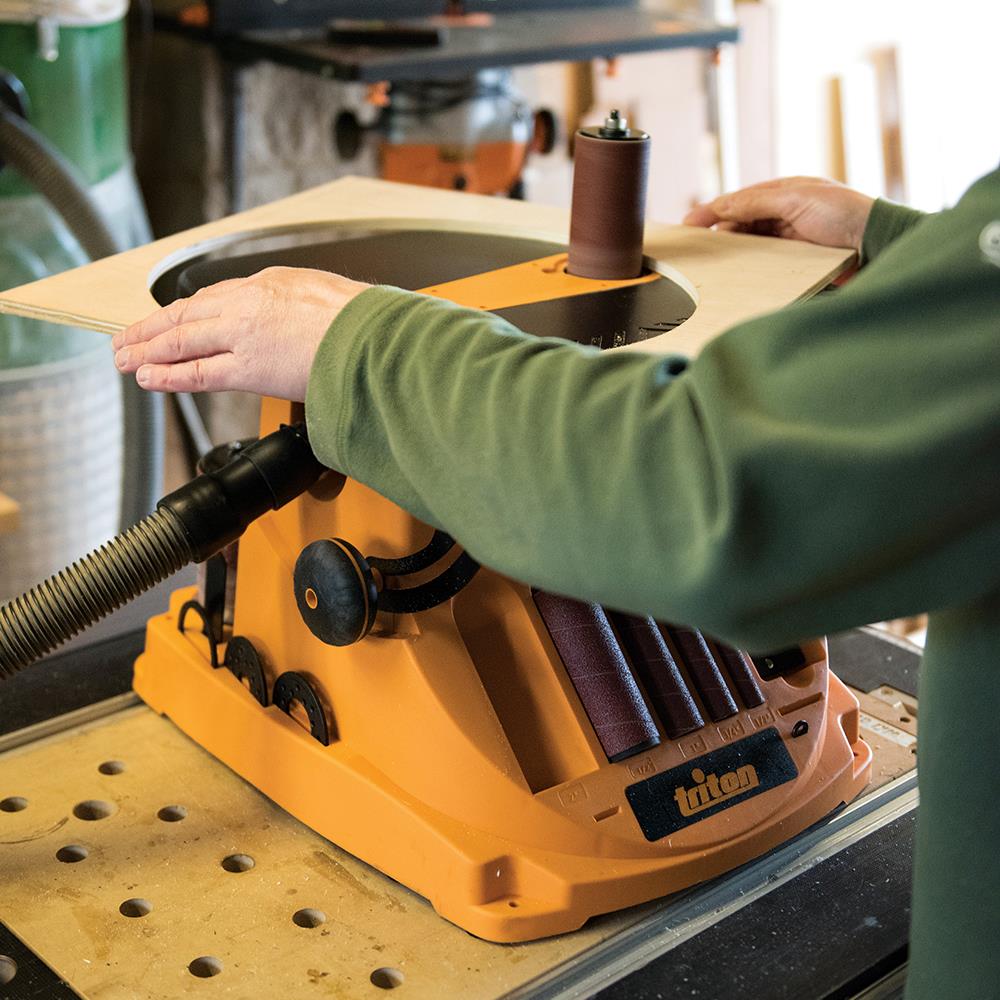 Triton 450W Oscillating Spindle & Belt Sander