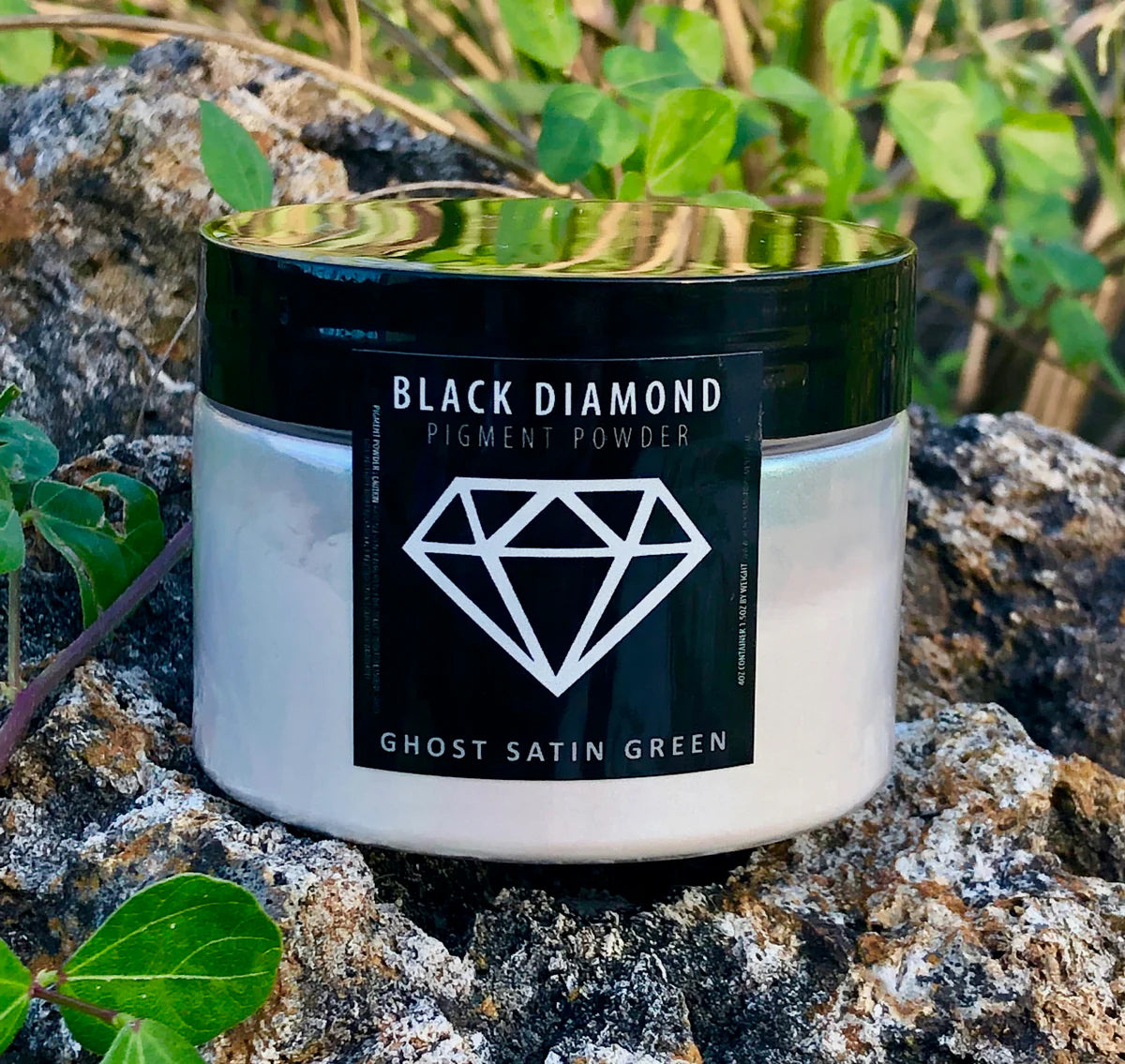 Ghost Satin Green Black diamond pigments