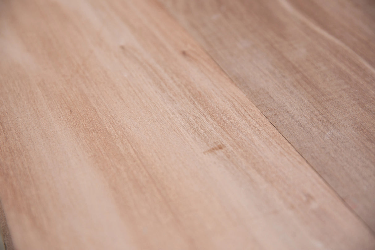 Brushbox 200 x 38mm – Select Grade, Kiln Dried, Rough Sawn Joinery Timber