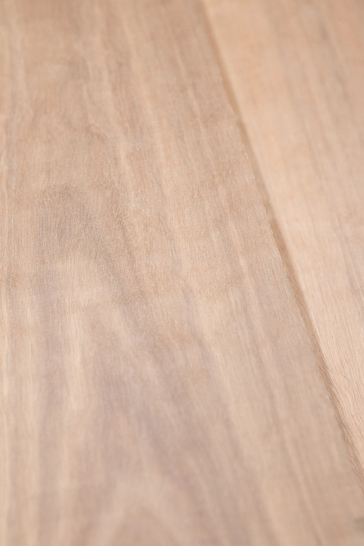 Queensland Spotted Gum 150 x 38mm – Select Grade, Kiln Dried, Rough Sawn Joinery Timber