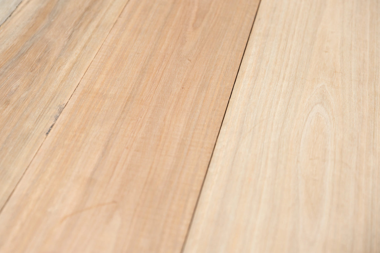 Spotted Gum 200 x 50mm – Select Grade, Kiln Dried, Rough Sawn Joinery Timber