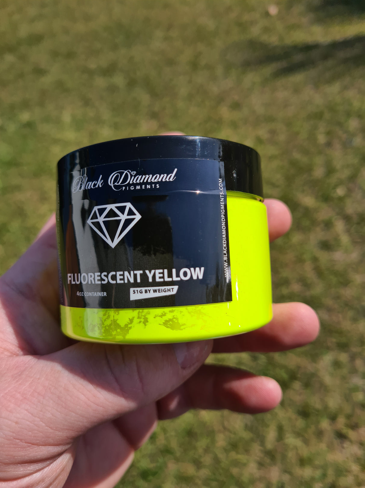 Fluorescent Yellow Pigment Powder | Black Diamond Pigments
