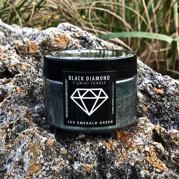 Lux Emerald Green Pigment Powder | Black Diamond Pigments