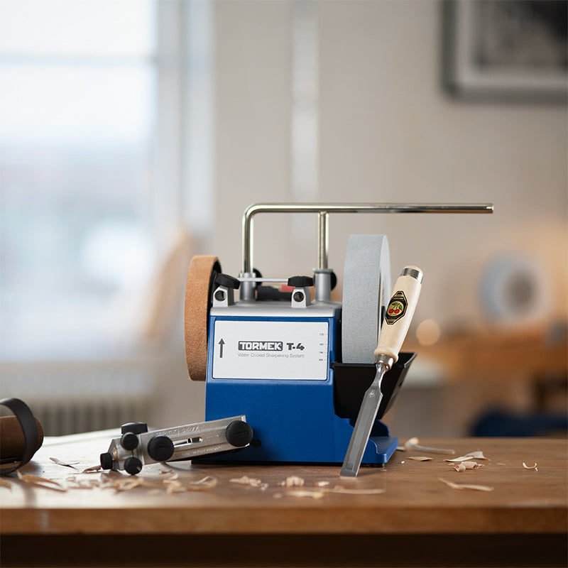 Tormek T-4 Sharpening System Tormek T-4 Original + BONUS Kirschen 20mm Chisel + SE-77 Square Edge Jig (Worth $200)
