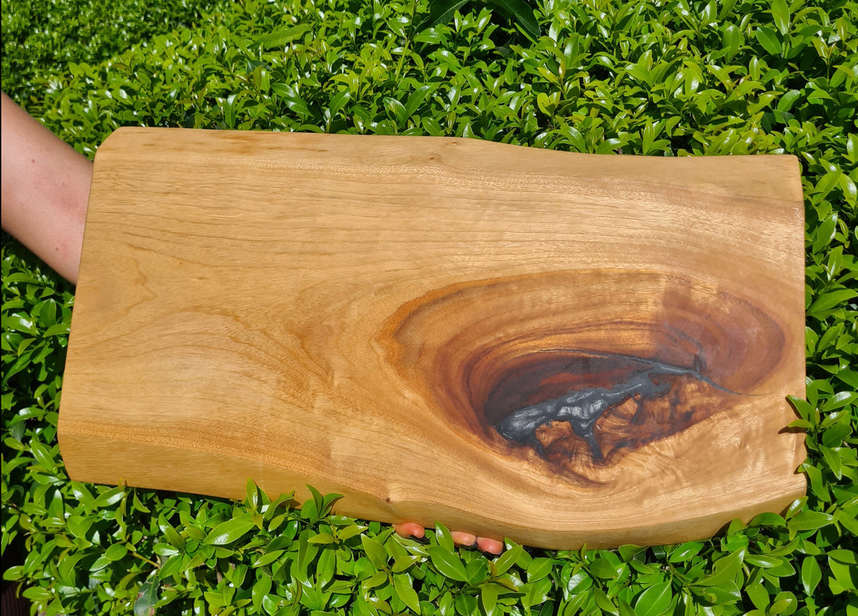 Camphor Laurel & Custom Coloured Serving Board